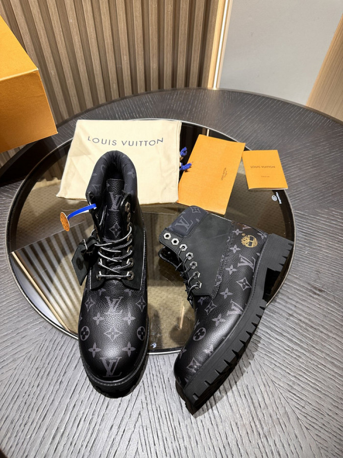 LV BOOTS L000020