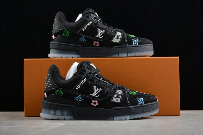 LV TRAINER SNEAKER LVT-000622