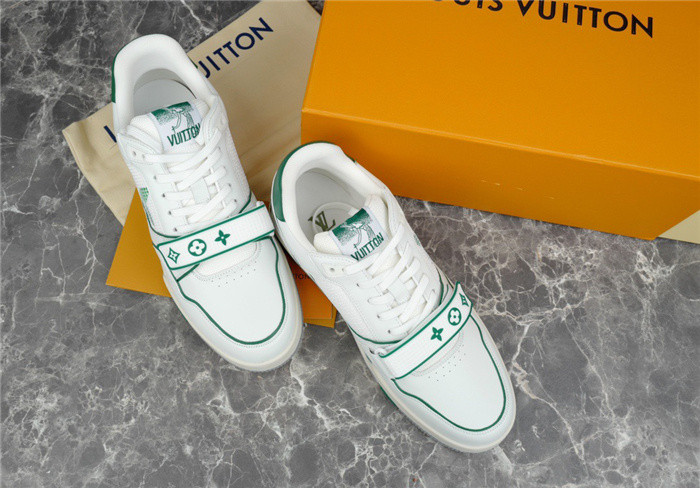 LV SNEAKER LV-000286