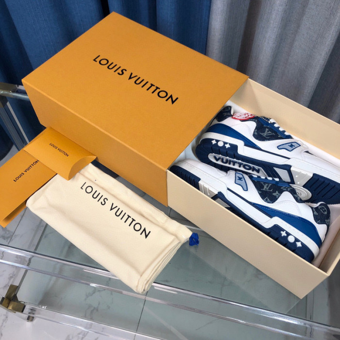 LV SNEAKER LV-000337
