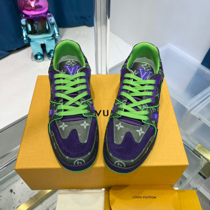 LV SNEAKER LV-000346