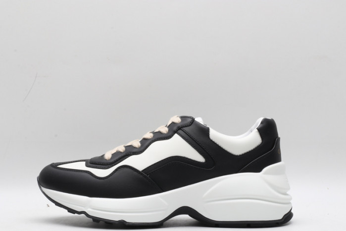 G*u*i* trainer sneaker110