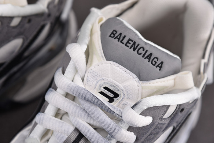 RUNNER SNEAKER RS048