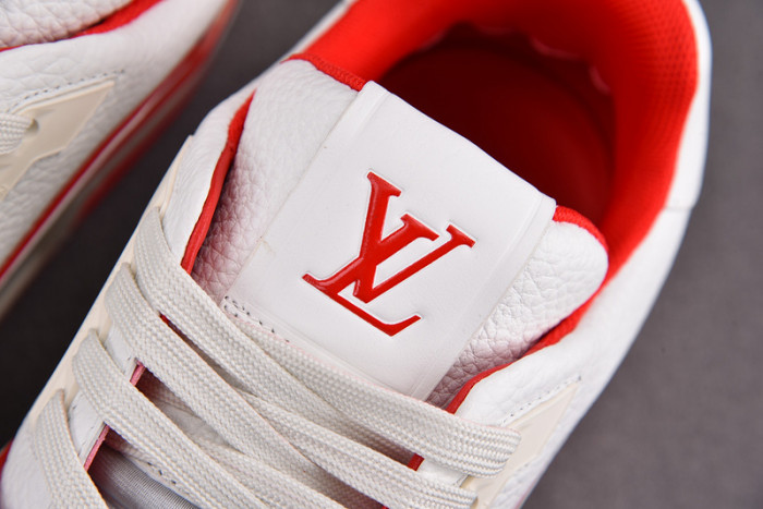 LV SNEAKER LV-000129