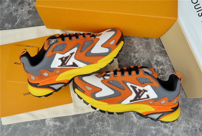 LV SNEAKER LV-000268