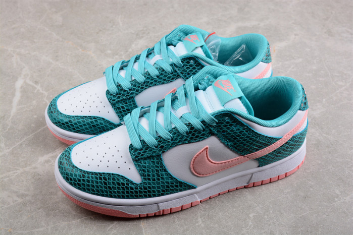 Nike Dunk SB Low "Snake Skin" DR8577-300