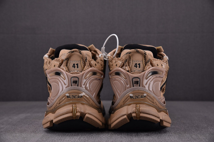 RUNNER SNEAKER RS011