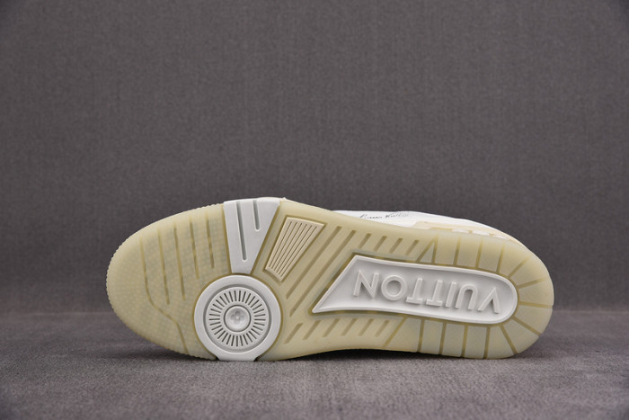 LV SNEAKER LV-000098