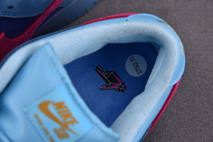 Nike SB Dunk Low Run The Jewels DO9404-400