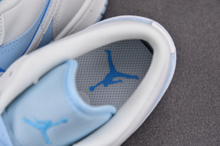 Jordan 1 Low SE Reverse Ice Blue (W) DV1299-104