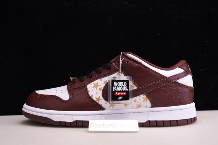 S*p*e x nike sb dunk low "brown stars" dh3228-103