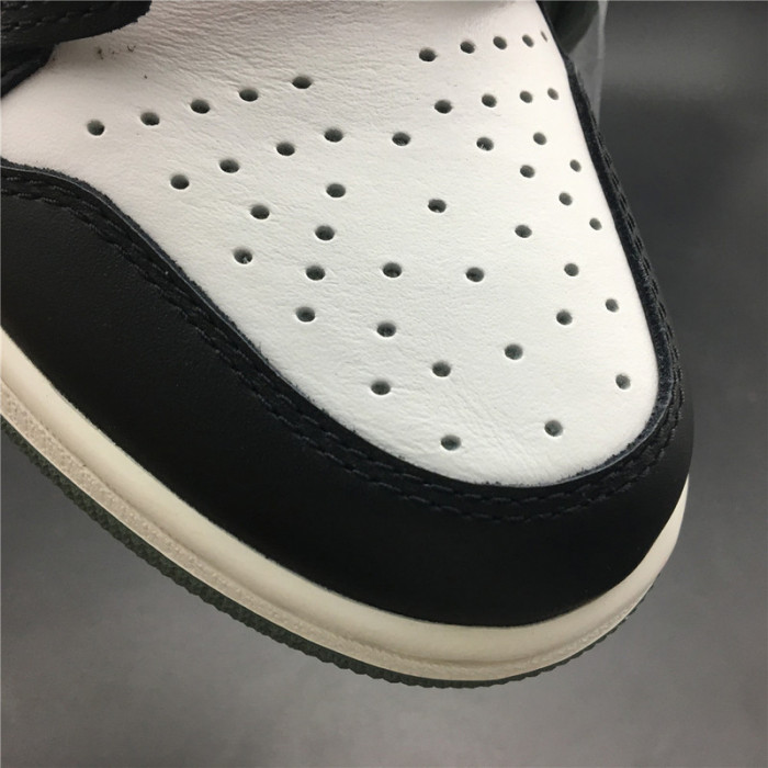 AIR JORDAN 1 RETRO HIGH OG "CLAY GREEN" 555088-135