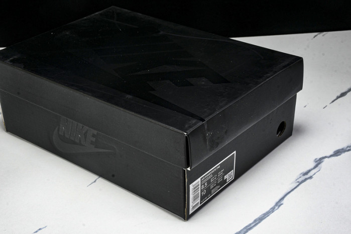 NIKE Air Foamposite One 