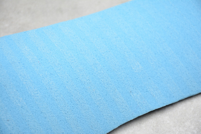 Air Jordan 1 MID bred toe 554724-066