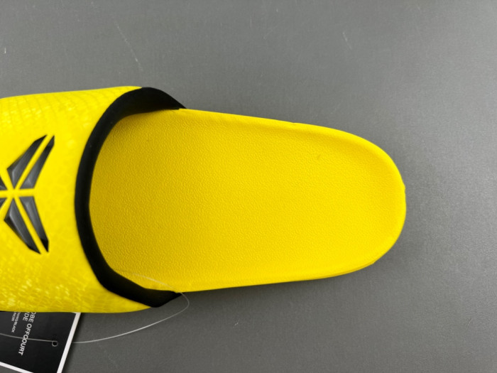 Kobe Bryant x Offcourt Slide 