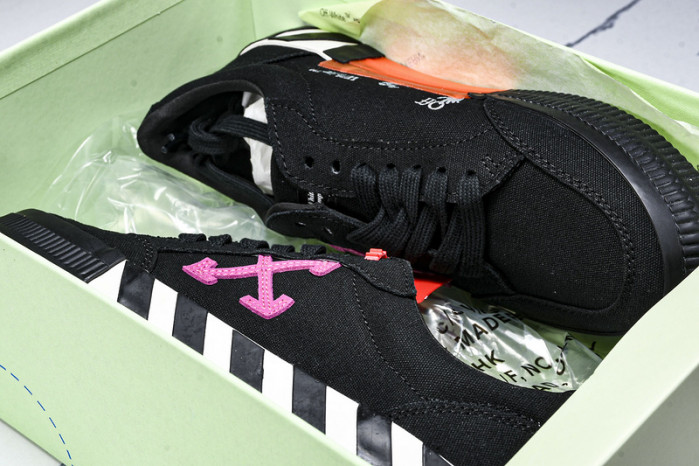 OFW Sneakers OW10033