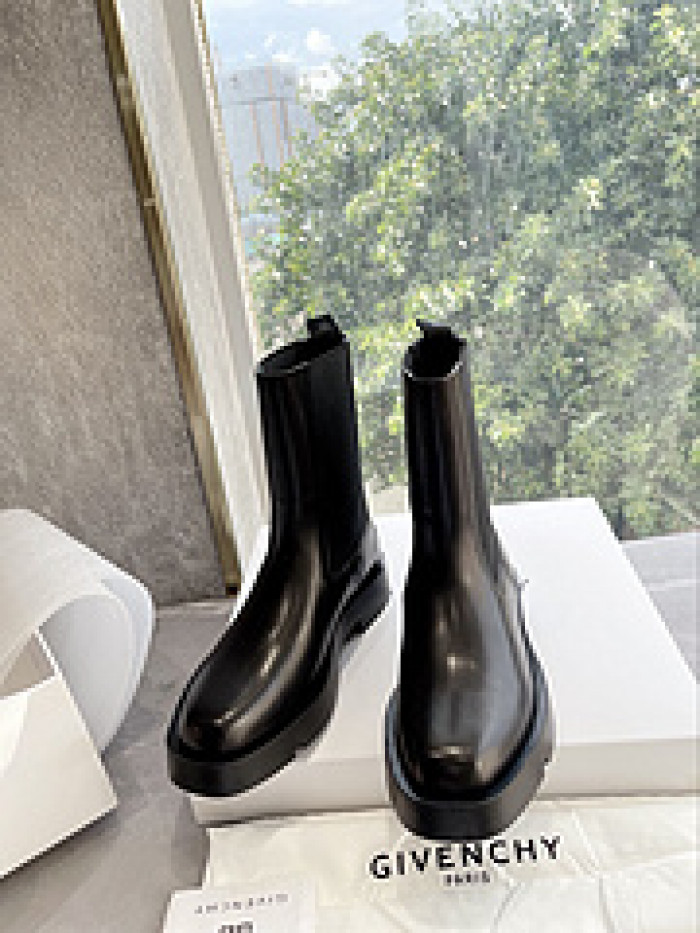 GIVENCHY BOOST GB 000021