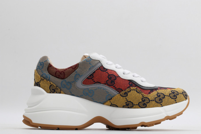 G*u*i* trainer sneaker1