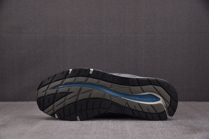 New Balance Kith x 991v2 Made in England 