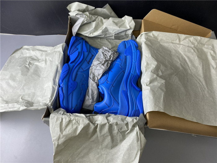 TRIPLES TRAINER SNEAKERS LETTERS 2000017